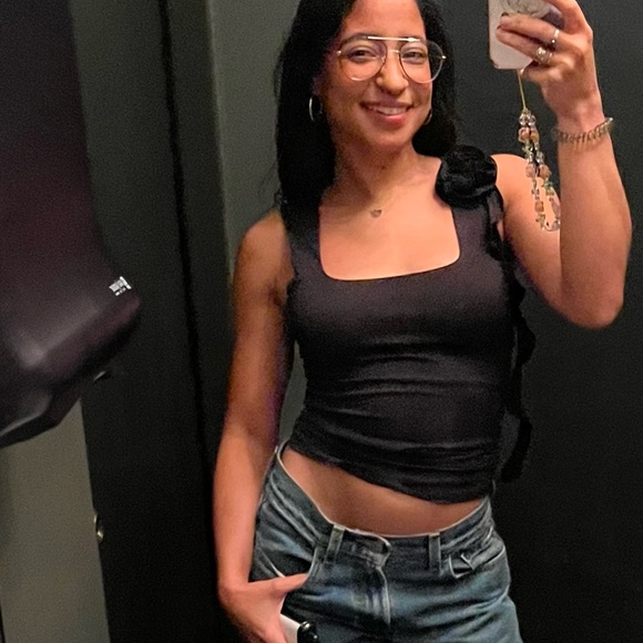 Meet your Posher, Gabriela - Picture 5 of 11